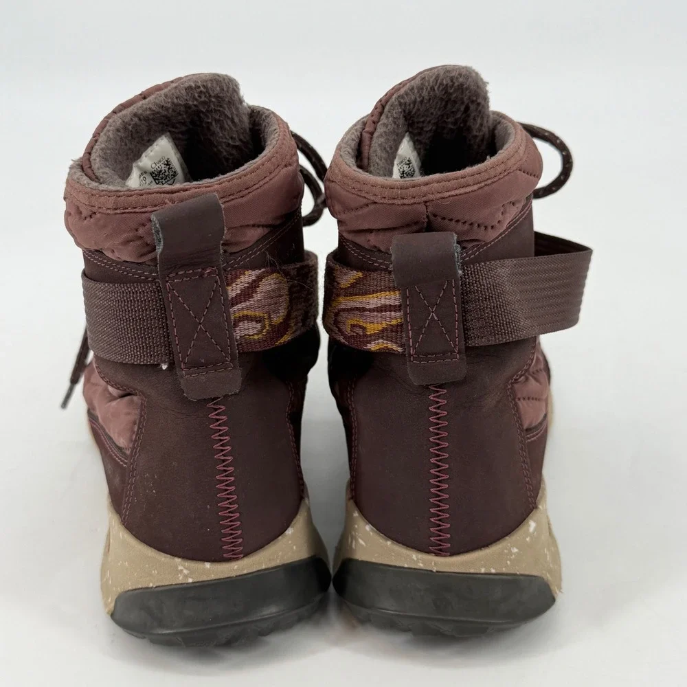 Chaco pre owned